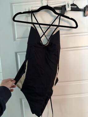 L*Space Monica Wise Black and Gold Strappy One-Piece Swimsuit Size 12